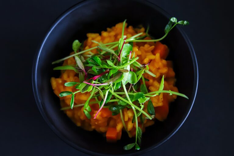 carrot-risotto-microgreen-mix-garnish